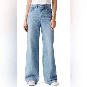 Levi’s Cinch Baggy Jeans Size 30 High Rise Light Wash NWOT